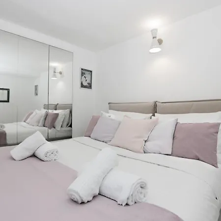 Fashion Loft 8 Min To Duomo Apartment Milan Exterior photo